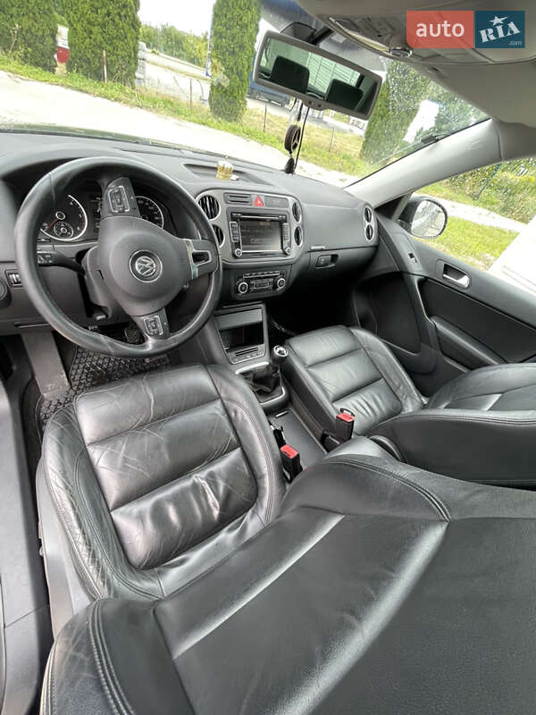 Внедорожник / Кроссовер Volkswagen Tiguan 2010 в Почаеве фото 14 Внедорожник / Кроссовер Volkswagen Tiguan 2010 в Почаеве