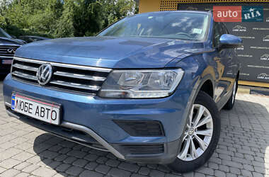 Позашляховик / Кросовер Volkswagen Tiguan 2018 в Львові