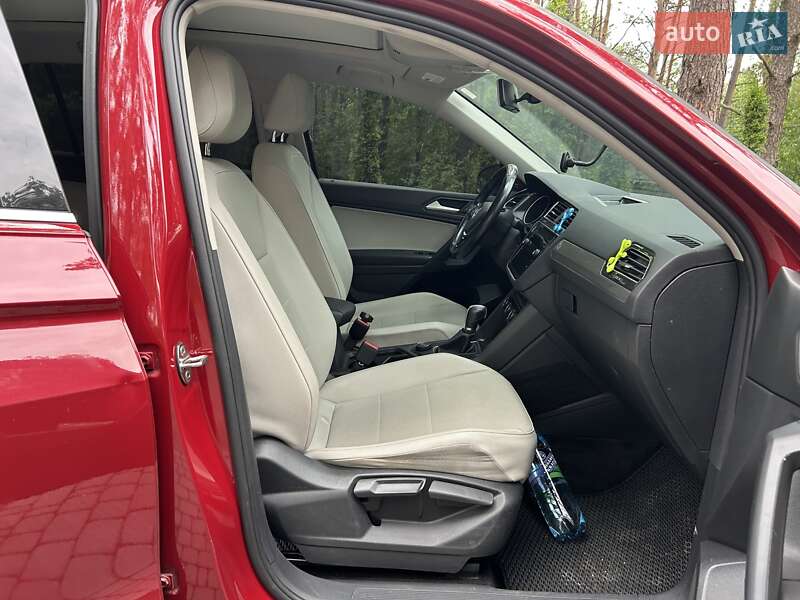 Внедорожник / Кроссовер Volkswagen Tiguan 2019 в Киеве