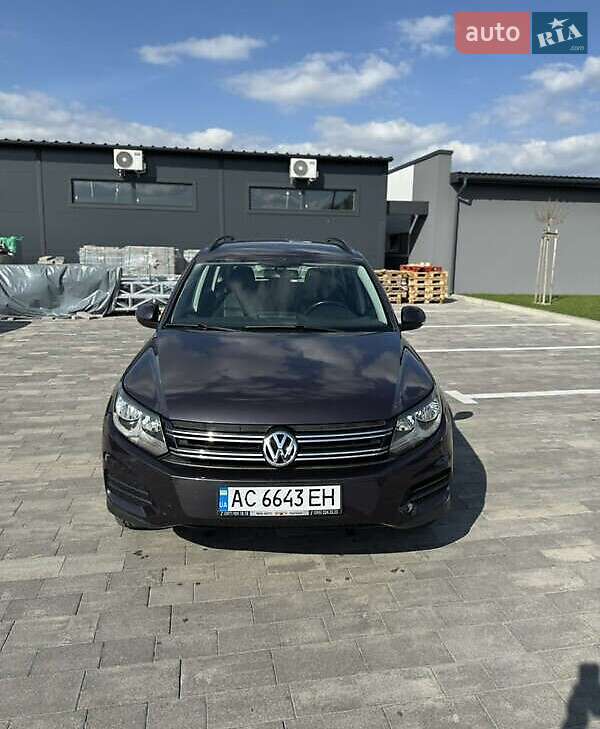 Внедорожник / Кроссовер Volkswagen Tiguan 2016 в Луцке