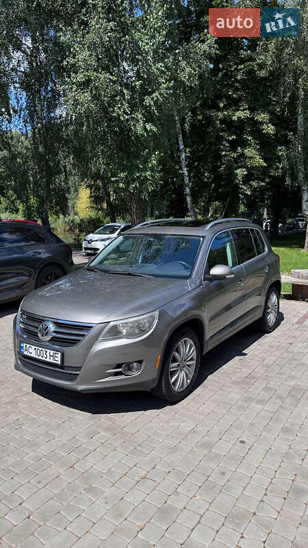 Volkswagen Tiguan 2011
