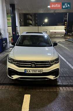Внедорожник / Кроссовер Volkswagen Tiguan 2018 в Киеве