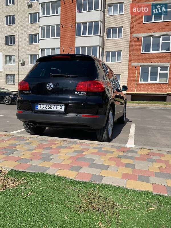 Внедорожник / Кроссовер Volkswagen Tiguan 2011 в Тернополе