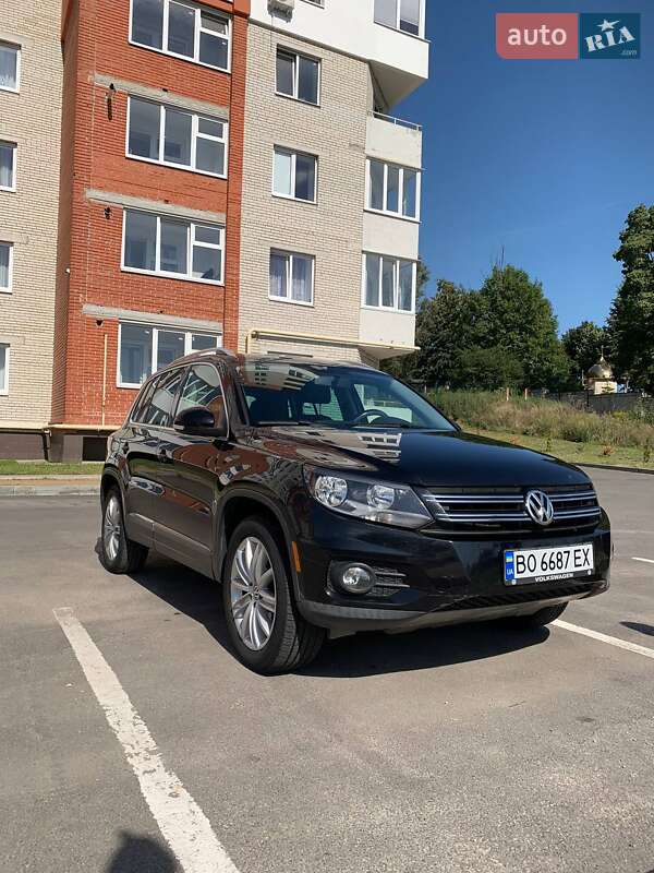 Внедорожник / Кроссовер Volkswagen Tiguan 2011 в Тернополе