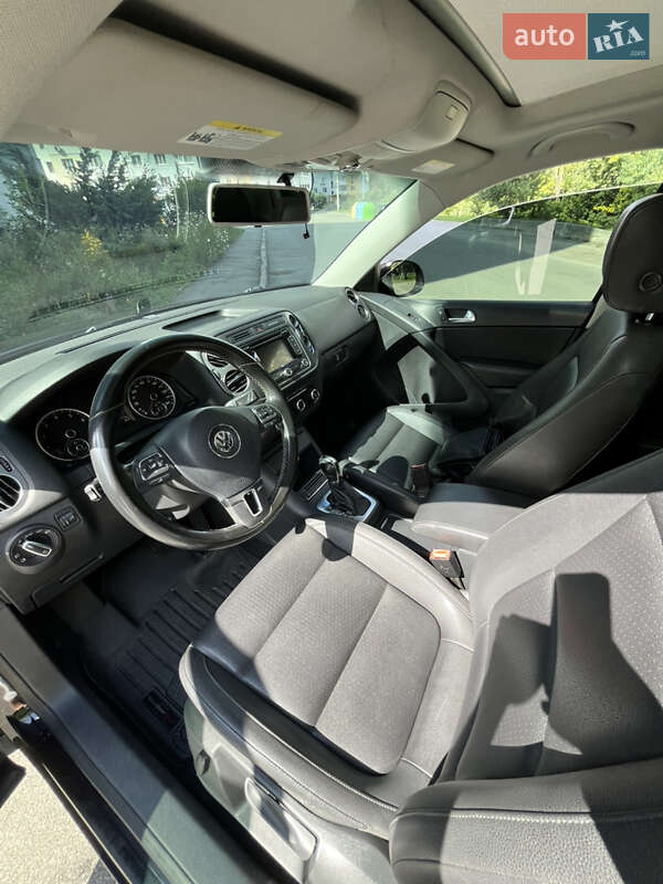 Внедорожник / Кроссовер Volkswagen Tiguan 2012 в Харькове фото 7 Внедорожник / Кроссовер Volkswagen Tiguan 2012 в Харькове