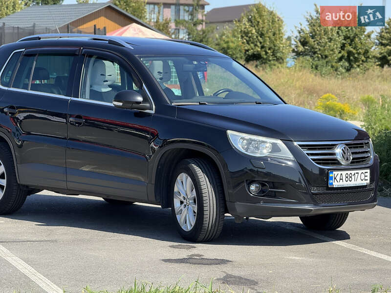 Внедорожник / Кроссовер Volkswagen Tiguan 2008 в Киеве