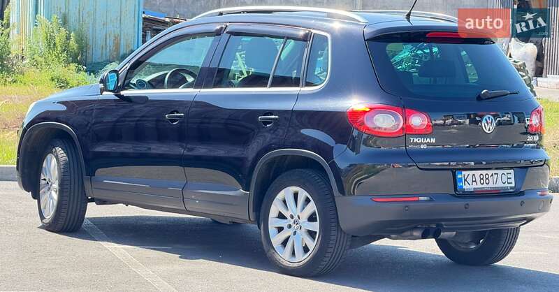 Внедорожник / Кроссовер Volkswagen Tiguan 2008 в Киеве