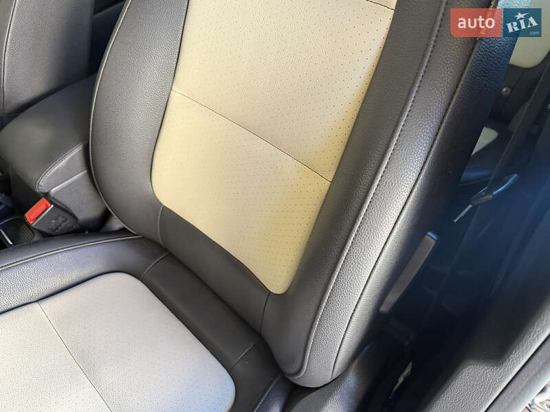 Внедорожник / Кроссовер Volkswagen Tiguan 2017 в Полтаве