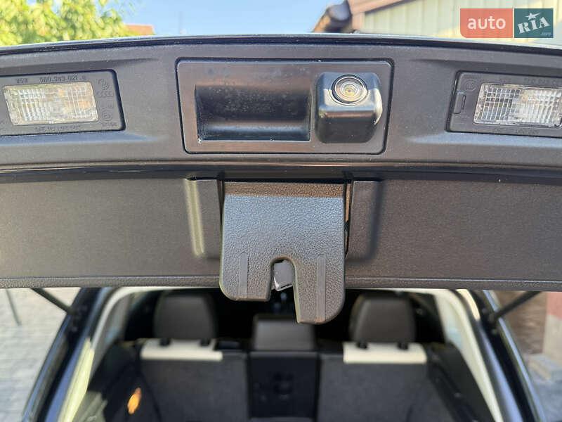 Внедорожник / Кроссовер Volkswagen Tiguan 2017 в Полтаве