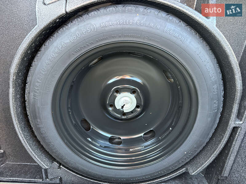 Внедорожник / Кроссовер Volkswagen Tiguan 2017 в Полтаве