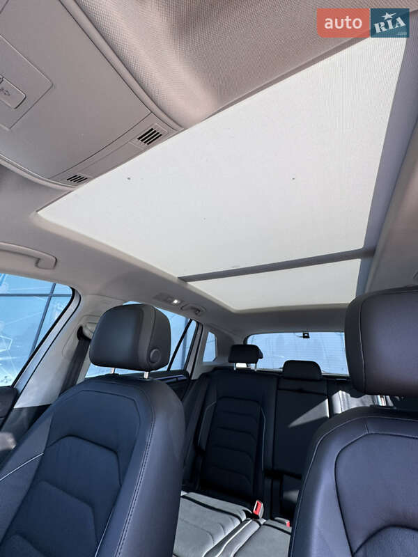 Внедорожник / Кроссовер Volkswagen Tiguan 2022 в Киеве