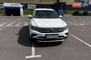 Внедорожник / Кроссовер Volkswagen Tiguan 2021 в Ровно