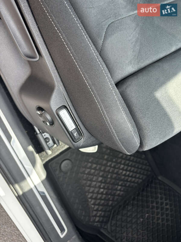 Внедорожник / Кроссовер Volkswagen Tiguan 2021 в Ровно