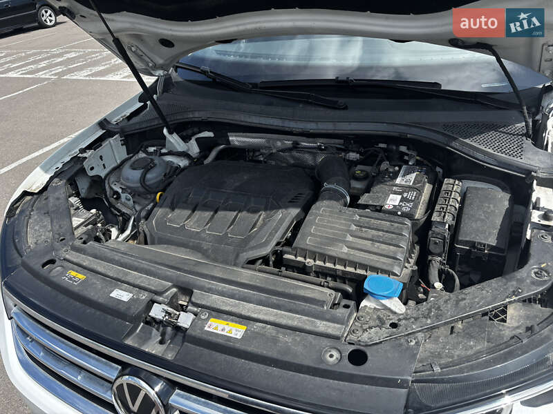 Внедорожник / Кроссовер Volkswagen Tiguan 2021 в Ровно