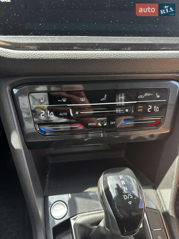 Внедорожник / Кроссовер Volkswagen Tiguan 2021 в Ровно