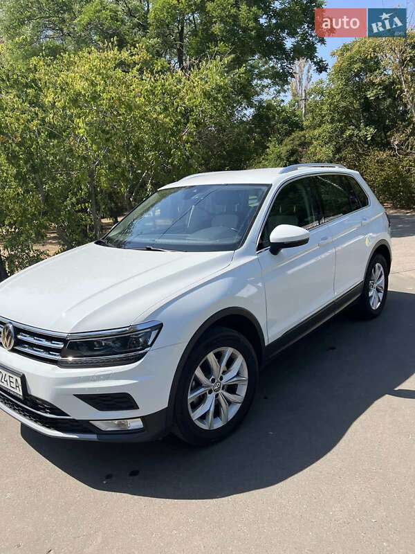 Внедорожник / Кроссовер Volkswagen Tiguan 2017 в Одессе фото 2 Внедорожник / Кроссовер Volkswagen Tiguan 2017 в Одессе