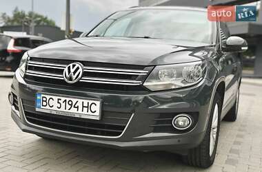 Внедорожник / Кроссовер Volkswagen Tiguan 2015 в Львове