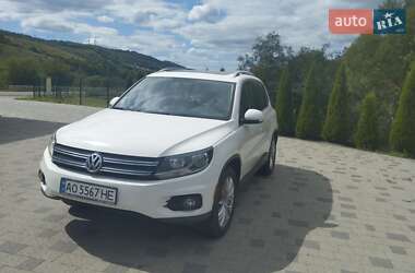 Позашляховик / Кросовер Volkswagen Tiguan 2012 в Воловцю