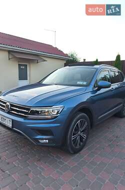 Внедорожник / Кроссовер Volkswagen Tiguan 2018 в Ровно