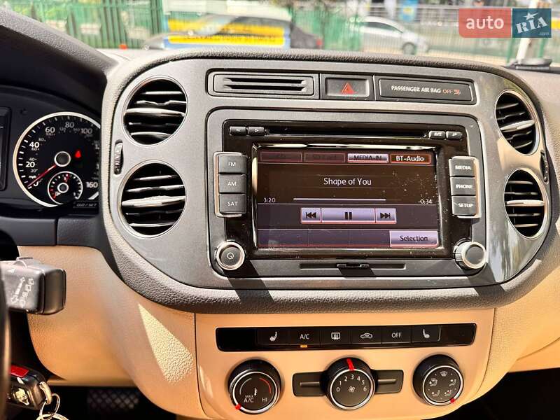 Внедорожник / Кроссовер Volkswagen Tiguan 2015 в Одессе фото 6 Внедорожник / Кроссовер Volkswagen Tiguan 2015 в Одессе