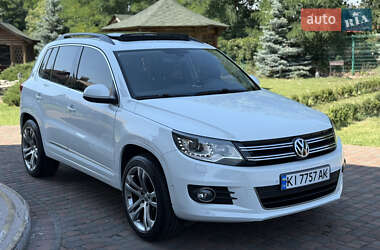 Позашляховик / Кросовер Volkswagen Tiguan 2014 в Києві