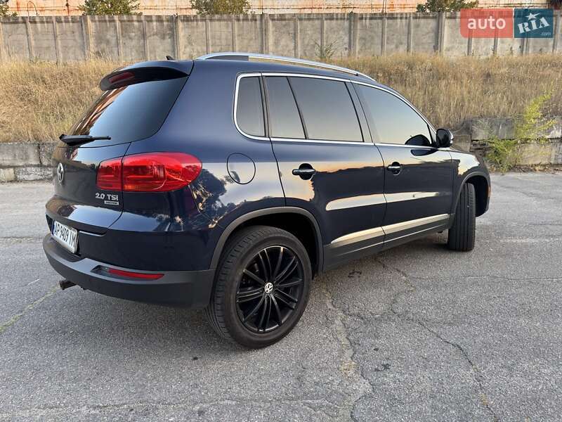 Внедорожник / Кроссовер Volkswagen Tiguan 2011 в Запорожье