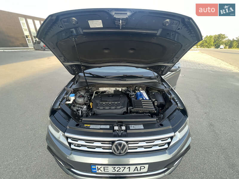 Внедорожник / Кроссовер Volkswagen Tiguan 2018 в Днепре