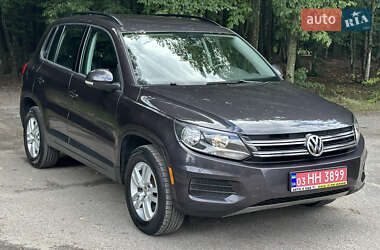 Позашляховик / Кросовер Volkswagen Tiguan 2016 в Дубні