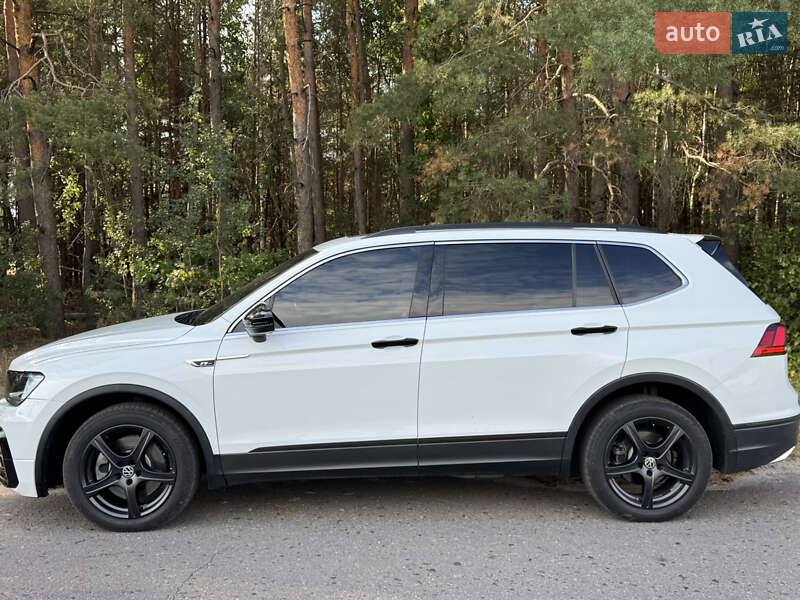 Внедорожник / Кроссовер Volkswagen Tiguan 2018 в Полтаве