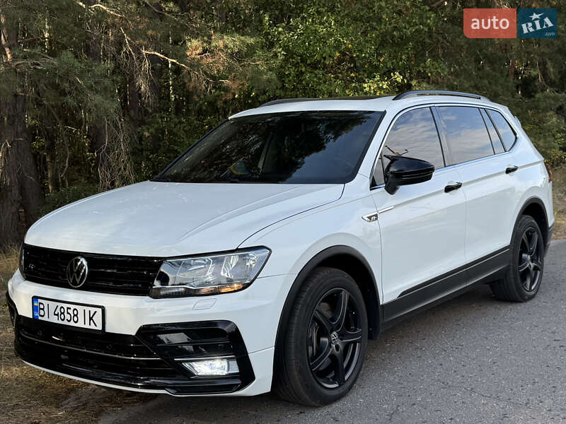 Внедорожник / Кроссовер Volkswagen Tiguan 2018 в Полтаве