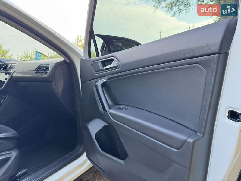 Внедорожник / Кроссовер Volkswagen Tiguan 2018 в Полтаве