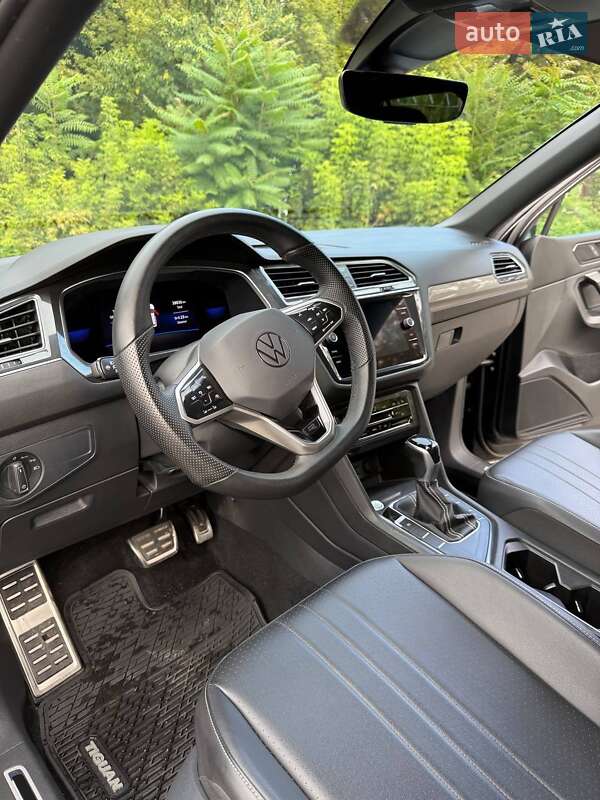 Внедорожник / Кроссовер Volkswagen Tiguan 2021 в Днепре фото 6 Внедорожник / Кроссовер Volkswagen Tiguan 2021 в Днепре