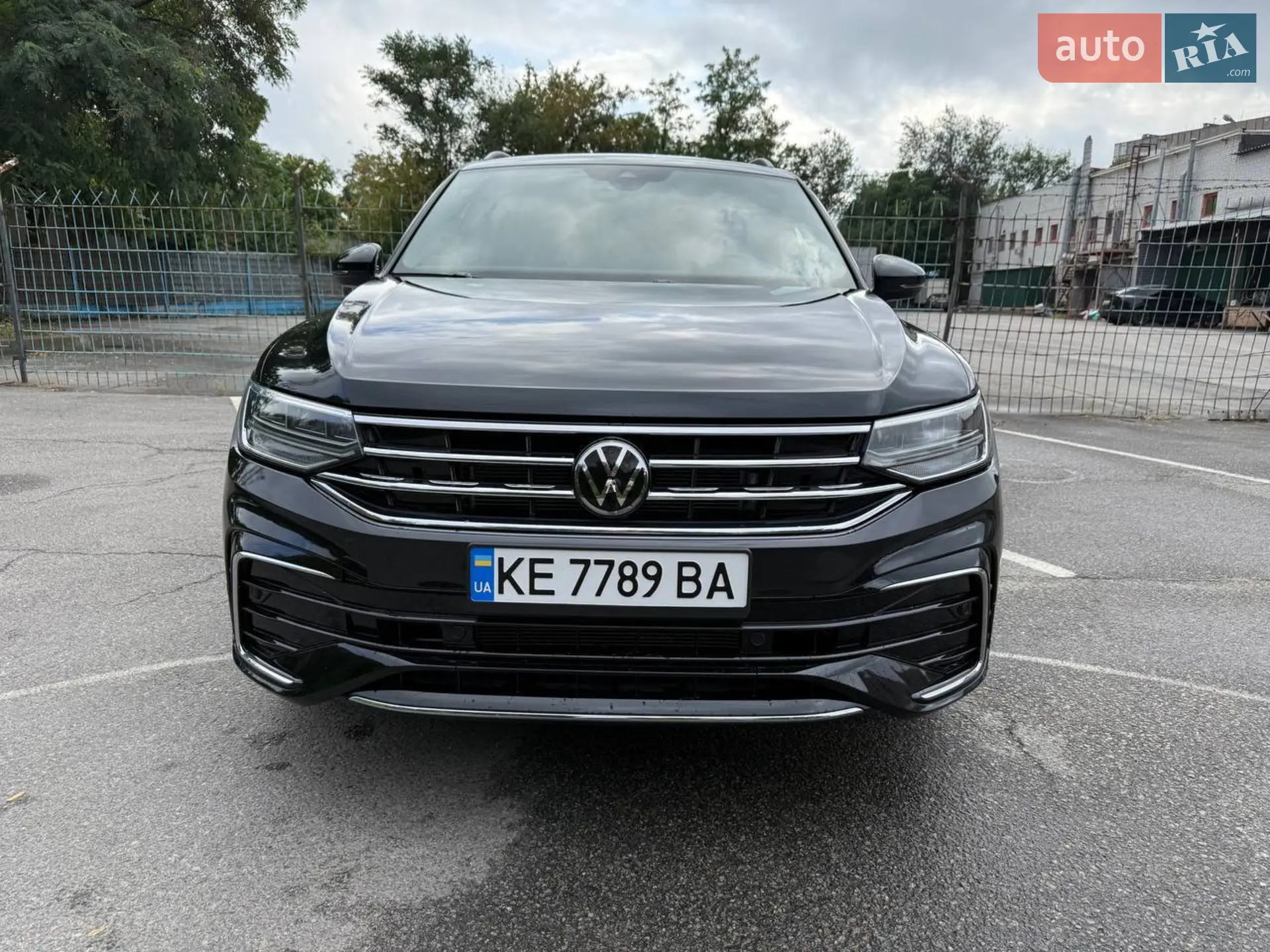 2021 Volkswagen Tiguan - мініатюра 16
