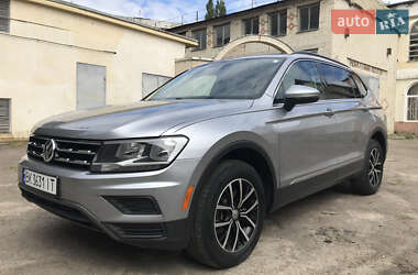 Позашляховик / Кросовер Volkswagen Tiguan 2020 в Рівному