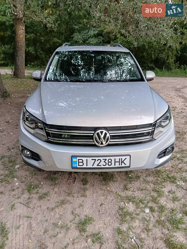 Внедорожник / Кроссовер Volkswagen Tiguan 2012 в Гадяче фото Внедорожник / Кроссовер Volkswagen Tiguan 2012 в Гадяче