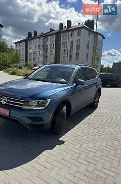 Позашляховик / Кросовер Volkswagen Tiguan 2019 в Рівному
