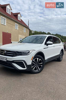 Позашляховик / Кросовер Volkswagen Tiguan 2022 в Ужгороді