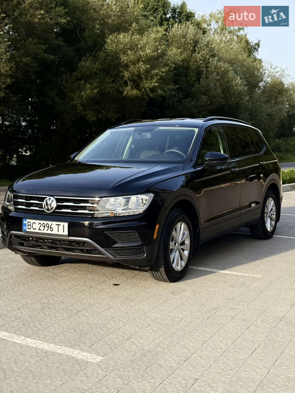 Позашляховик / Кросовер Volkswagen Tiguan 2019 в Новояворівську