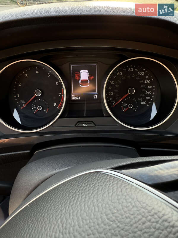 Позашляховик / Кросовер Volkswagen Tiguan 2019 в Новояворівську