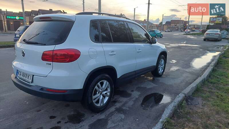 Внедорожник / Кроссовер Volkswagen Tiguan 2016 в Белой Церкви