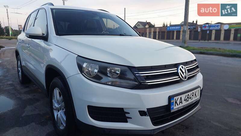 Внедорожник / Кроссовер Volkswagen Tiguan 2016 в Белой Церкви