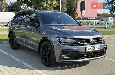 Позашляховик / Кросовер Volkswagen Tiguan 2018 в Хмельницькому
