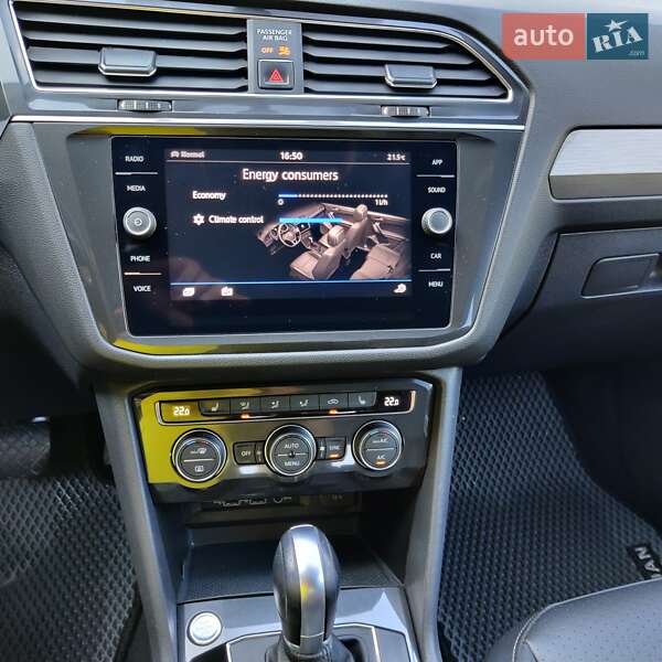 Внедорожник / Кроссовер Volkswagen Tiguan 2018 в Черновцах