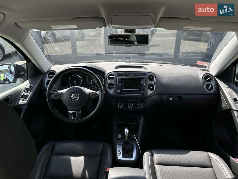 Внедорожник / Кроссовер Volkswagen Tiguan 2016 в Черновцах фото 20 Внедорожник / Кроссовер Volkswagen Tiguan 2016 в Черновцах