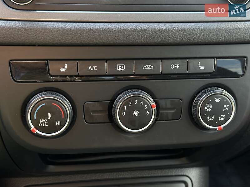 Внедорожник / Кроссовер Volkswagen Tiguan 2016 в Черновцах фото 30 Внедорожник / Кроссовер Volkswagen Tiguan 2016 в Черновцах