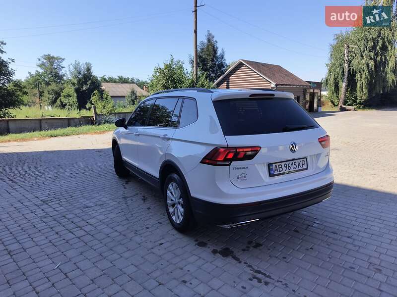 Позашляховик / Кросовер Volkswagen Tiguan 2018 в Іллінцях