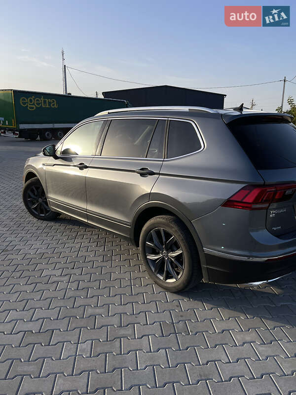 Внедорожник / Кроссовер Volkswagen Tiguan 2022 в Сарнах