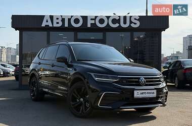 Внедорожник / Кроссовер Volkswagen Tiguan 2024 в Киеве