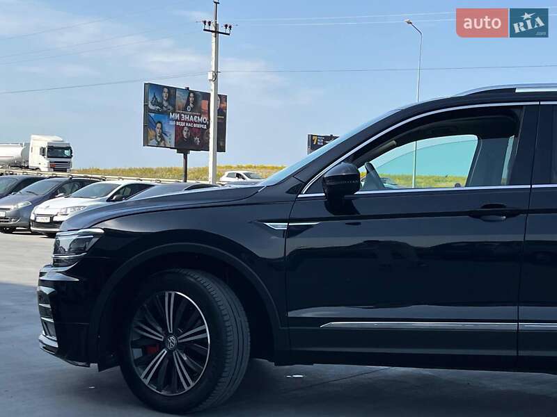 Позашляховик / Кросовер Volkswagen Tiguan 2018 в Львові