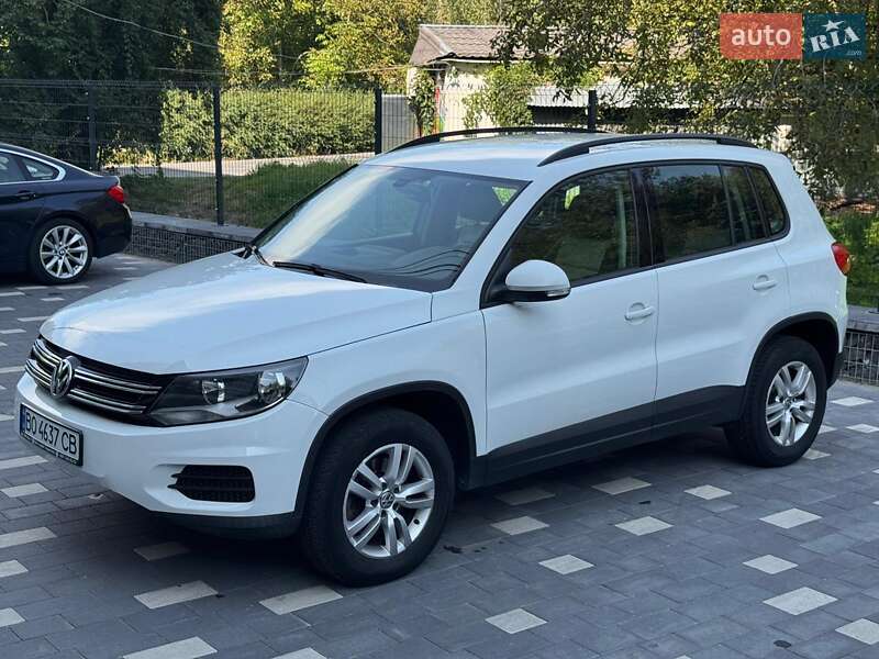 Внедорожник / Кроссовер Volkswagen Tiguan 2016 в Тернополе